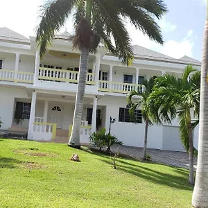 Coral Gardens Apartment Montego Bay